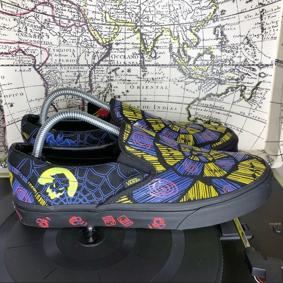 Vans oogie boogie slip on nightmare before Xmas - Picture 2 of 7